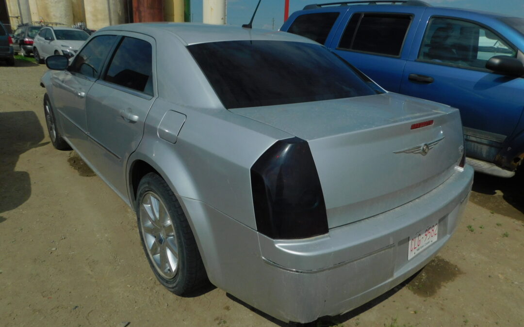 2008 CHRYSLER 300  9673
