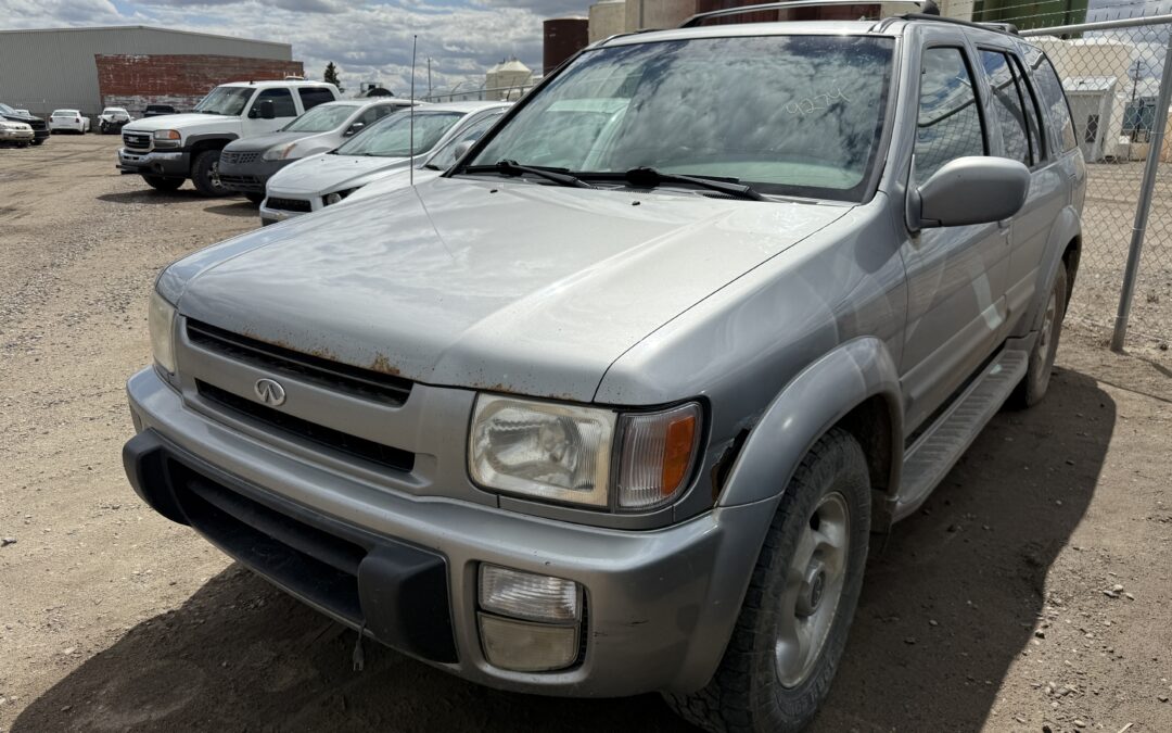 2000 INFINITI QX4