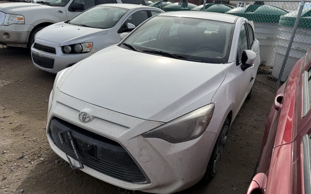 2016 TOYOTA YARIS