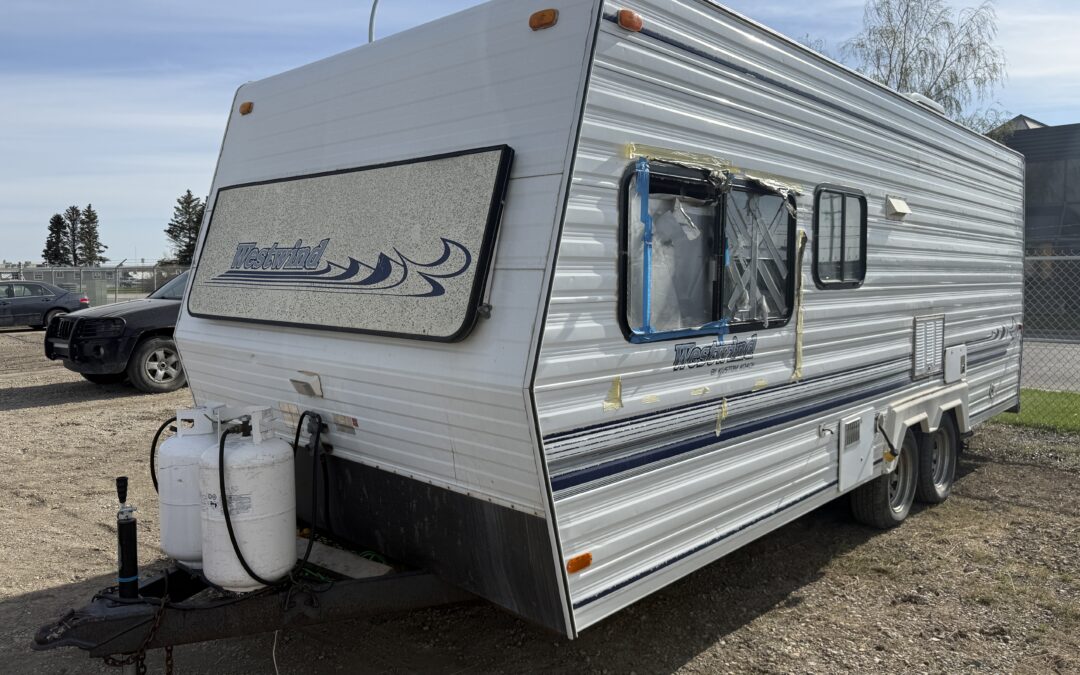 1993 WESTWIND WT235