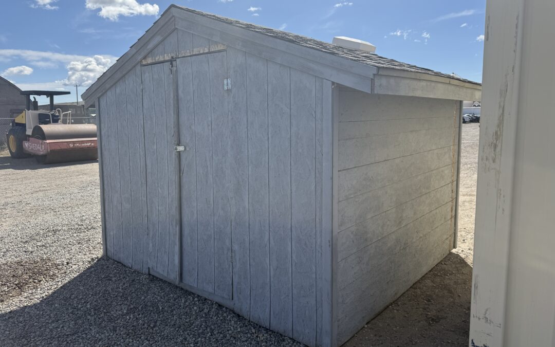 WOODEN SHED