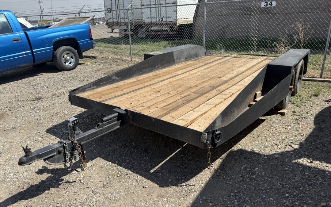 FLAT DECK TRAILER