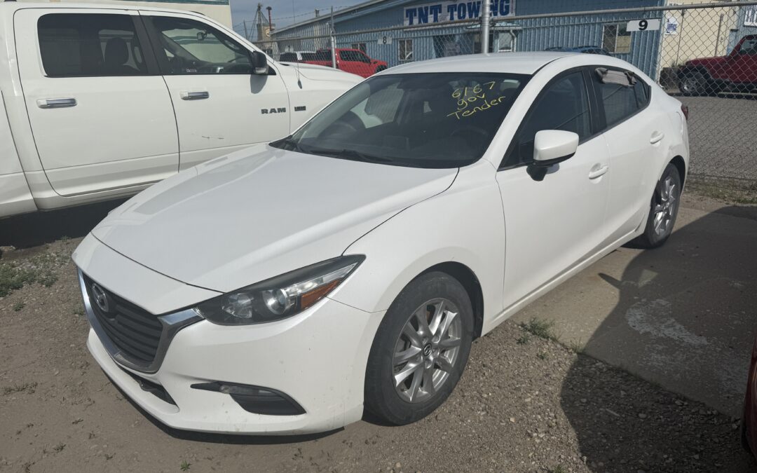 2017 MAZDA 3